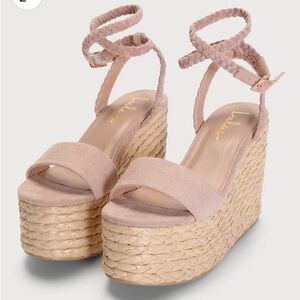 Lulu’s Jalen Wedges in color Nude